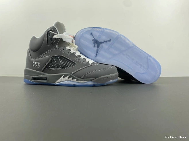 1st Kicks Retro Wolf Air Jordan 136027-005 Grey 5 0816
